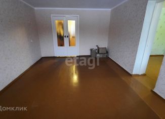 Продажа 4-комнатной квартиры, 80 м2, Нижняя Салда, улица Строителей, 32