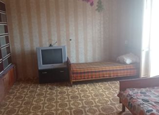 Трехкомнатная квартира в аренду, 58 м2, Владимир, Зелёная улица, 3