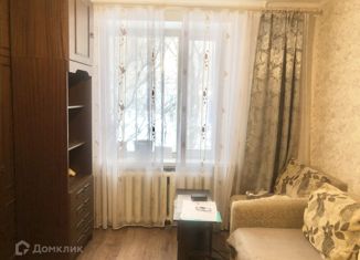 Продаю 2-ком. квартиру, 38 м2, Москва, метро Царицыно, улица Бехтерева, 33