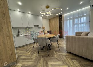 Продажа 4-ком. квартиры, 90 м2, Ростовская область, Берберовская улица, 32с1