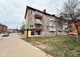 Продаю двухкомнатную квартиру, 42 м2, Вязьма, улица Ленина, 31