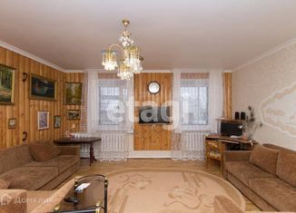 Продаю дом, 208 м2, Ишим, улица Орджоникидзе