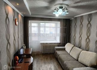 Продается двухкомнатная квартира, 44.1 м2, Нефтекамск, улица Ленина, 13А