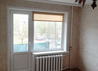 Продам 2-ком. квартиру, 47 м2, Бологое, Заводской микрорайон, 11