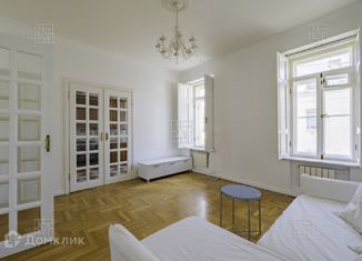 Сдача в аренду 3-ком. квартиры, 80 м2, Москва, улица Арбат, 38/1с2, улица Арбат