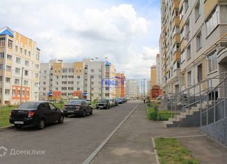 Продается 1-комнатная квартира, 43 м2, Чебоксары, улица Фёдора Гладкова, 32, Ленинский район