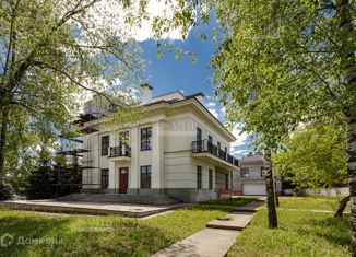 Продам дом, 650 м2, деревня Переделки