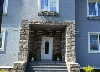 Продам дом, 263 м2, поселок Усть-Мана, Комсомольская улица