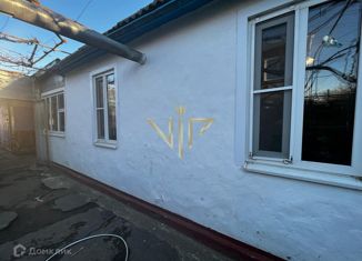 Продаю дом, 30 м2, Лабинск, Революционная улица