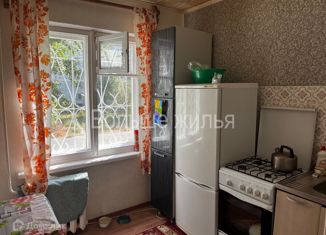 Продается 1-ком. квартира, 30.6 м2, Волгоград, улица Маршала Еременко, 88