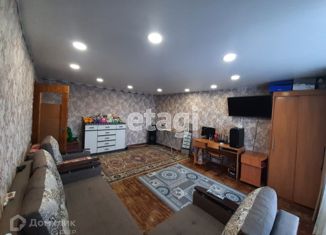 Продаю двухкомнатную квартиру, 59.2 м2, Юрга, 2-я Кирпичная улица, 5