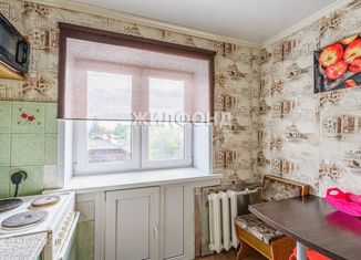 Продам 2-ком. квартиру, 42.7 м2, Новосибирск, улица Грибоедова, 13, улица Грибоедова