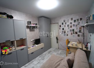 Продаю 3-комнатную квартиру, 63 м2, Ижевск, Красноармейская улица, 123