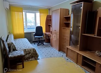 Продам 2-комнатную квартиру, 48.2 м2, Новороссийск, Суворовская улица, 19