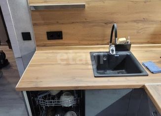 Продаю 1-ком. квартиру, 35.3 м2, Мегион, улица Свободы, 8/2