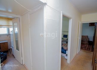 3-ком. квартира на продажу, 58 м2, Новый Уренгой, улица 26-го съезда КПСС, 14