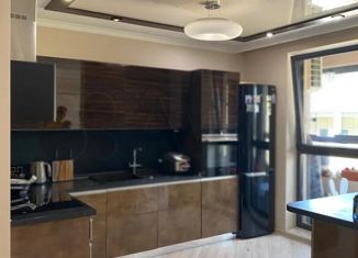 Продается трехкомнатная квартира, 84 м2, Ставрополь, улица Ленина, 427, микрорайон №20