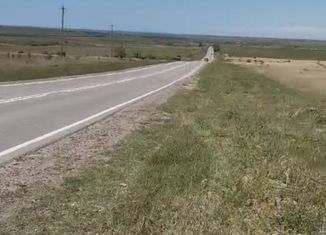 Продаю земельный участок, 6 сот., село Новенькое, улица Куйбышева, 2