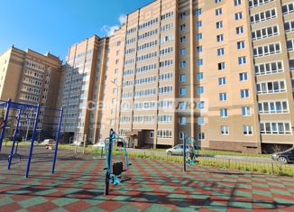 Продаю 1-ком. квартиру, 39.41 м2, Октябрьский, Московский проспект, 12