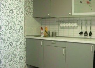 Сдам 1-ком. квартиру, 40 м2, Москва, улица Верхние Поля, 28, метро Братиславская