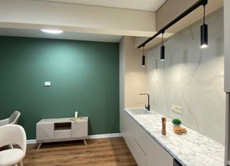 Продаю 2-ком. квартиру, 45 м2, рабочий поселок Маркова, жилой комплекс Южный Парк, 8