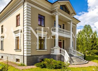 Продается дом, 600 м2, село Успенское, Учительская улица