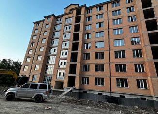 Продается трехкомнатная квартира, 108 м2, Чечня, улица Сайханова, 133к8