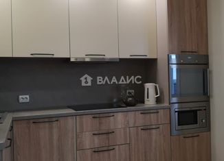 Продается 2-ком. квартира, 55 м2, Благовещенск, улица Василенко, 3