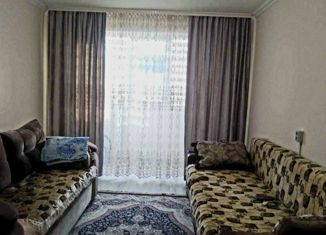 Продаю 1-комнатную квартиру, 32 м2, Нальчик, улица Калмыкова, 231, район Дубки