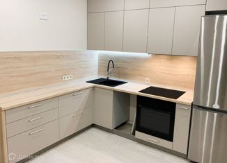 Продам комнату, 59.6 м2, Краснодар, улица Карякина, 12, микрорайон ЗИП