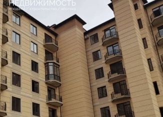 Продам 2-комнатную квартиру, 83 м2, Владикавказ, улица Ахмада Кадырова, 7, Затеречный округ