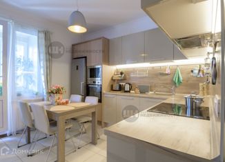 Продажа 2-ком. квартиры, 70 м2, Санкт-Петербург, проспект Медиков, 10к7, проспект Медиков