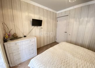 Продаю трехкомнатную квартиру, 71 м2, Владикавказ, улица Братьев Щукиных, 61к2, Иристонский муниципальный округ