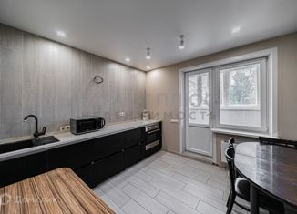 Продается однокомнатная квартира, 40.2 м2, Липецк, район Опытной Станции, Боевой проезд, 49