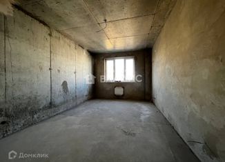 Продам 1-ком. квартиру, 45 м2, Краснодар, улица Кубанская Набережная, 64, микрорайон Центральный