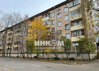 Продам 3-комнатную квартиру, 58 м2, Москва, Нижняя улица, 11, Нижняя улица