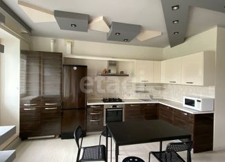 Продается 2-комнатная квартира, 60 м2, Ставрополь, улица Мира, 2Е, микрорайон №4