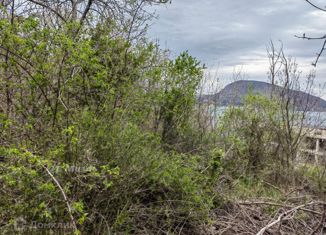 Продам участок, 15 сот., посёлок городского типа Гурзуф, Ленинградская улица