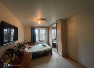 Продается 2-ком. квартира, 42.9 м2, Московский, 1-й микрорайон, 28