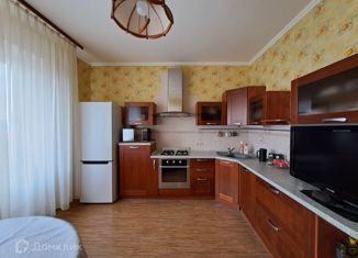 Продажа трехкомнатной квартиры, 105.7 м2, Ростовская область, Октябрьское шоссе, 3Г