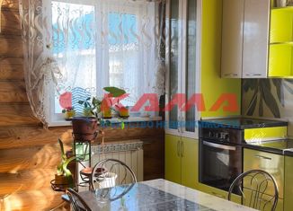 Продам дом, 120 м2, деревня Азьмушкино, Центральная улица, 73