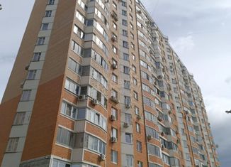Продается двухкомнатная квартира, 64 м2, Москва, Солнечная улица, 7