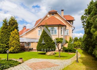 Сдам дом, 450 м2, село Петрово-Дальнее