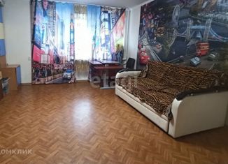 Продается 2-комнатная квартира, 74 м2, Самара, улица Авроры, 122, метро Московская