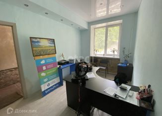 Продажа 3-комнатной квартиры, 71.6 м2, Челябинская область, улица Тургенева, 6