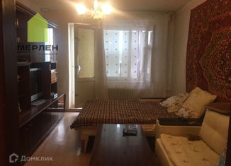 Продам трехкомнатную квартиру, 65 м2, Калужская область, Школьная улица, 1