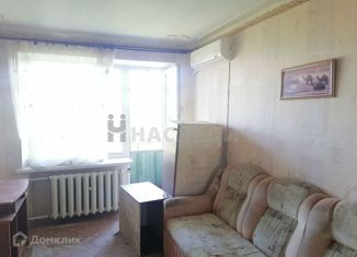 Продается 2-комнатная квартира, 43.5 м2, Новочеркасск, улица Мичурина, 16