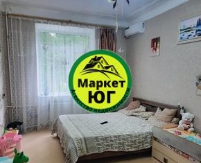 Продаю 2-комнатную квартиру, 56 м2, поселок городского типа Ахтырский, Красная улица, 70