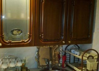 Продажа 4-комнатной квартиры, 72.3 м2, Ипатово, Первомайская улица, 39