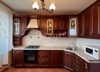 Продам 3-ком. квартиру, 75.4 м2, Тверь, Заволжский район, Кольцевая улица, 82